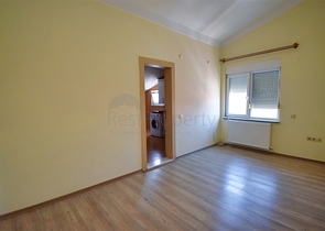 Квартира планировки 6+2 дуплекс в центре города Анталия 