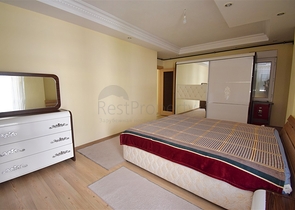 Квартира планировки 6+2 дуплекс в центре города Анталия 