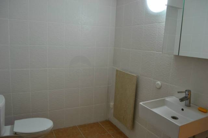 Двухкомнатаная квартира в аренду на берегу моря