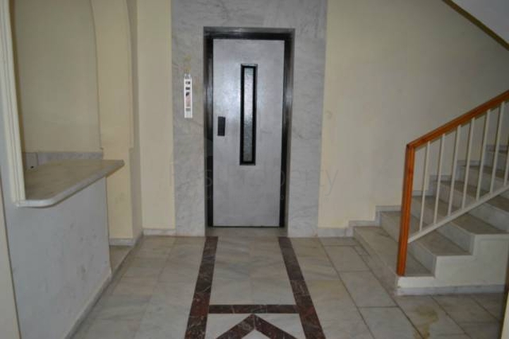 Двухкомнатаная квартира в аренду на берегу моря