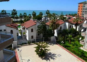 Двухкомнатаная квартира в аренду на берегу моря