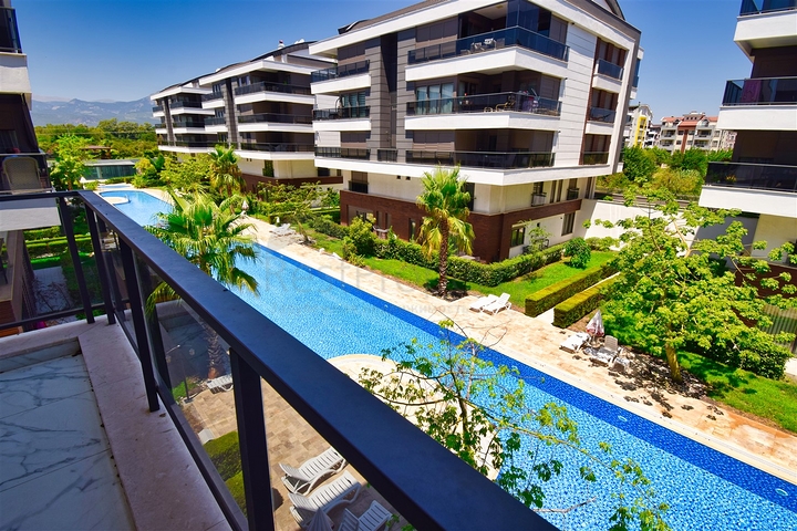 Квартира планировки 3+1 в микрорайоне Унджалы - Анталия 