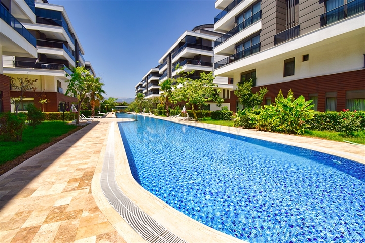 Квартира планировки 3+1 в микрорайоне Унджалы - Анталия 