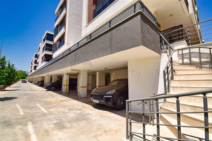 Квартира планировки 3+1 в микрорайоне Унджалы - Анталия 