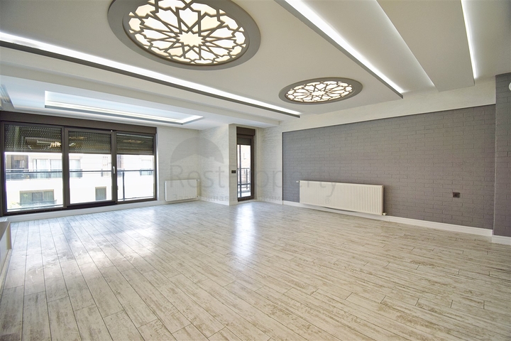 Квартира планировки 3+1 в микрорайоне Унджалы - Анталия 