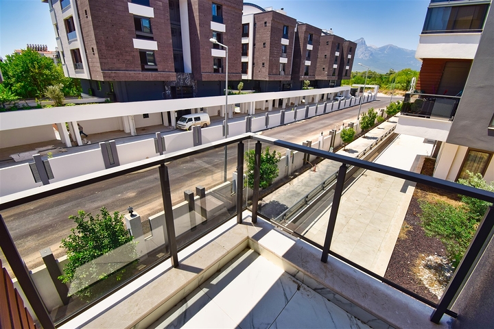 Квартира планировки 3+1 в микрорайоне Унджалы - Анталия 