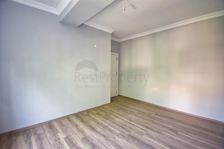 Квартира планировки 2+1 в центре города Анталия 