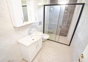 Квартира планировки 2+1 в центре города Анталия 