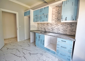 Квартира планировки 2+1 в центре города Анталия 