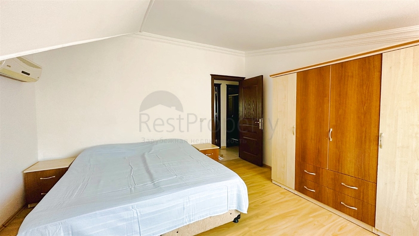 Квартира планировки 2+1 дуплекс в районе Кемер - Анталия 