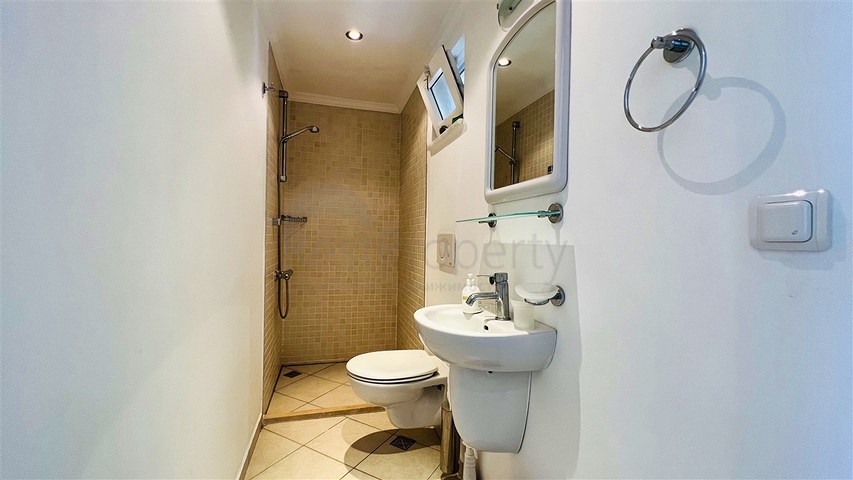 Квартира планировки 2+1 дуплекс в районе Кемер - Анталия 