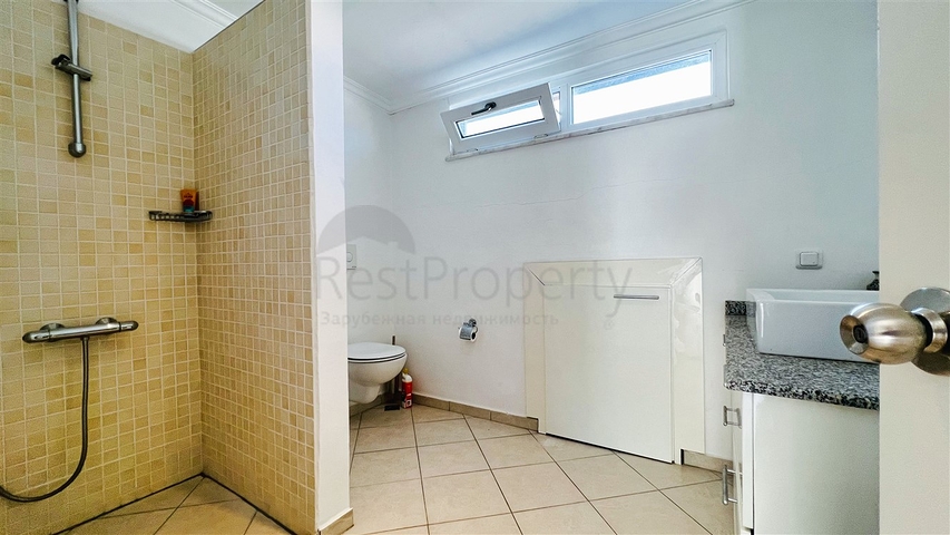 Квартира планировки 2+1 дуплекс в районе Кемер - Анталия 