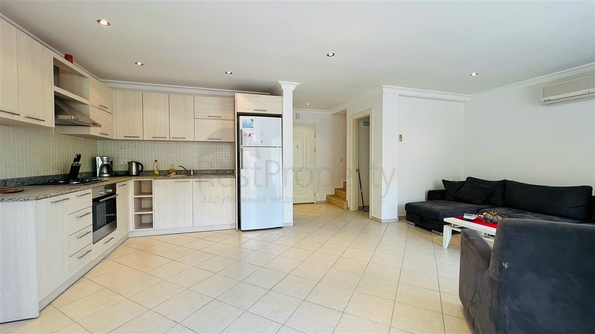 Квартира планировки 2+1 дуплекс в районе Кемер - Анталия 