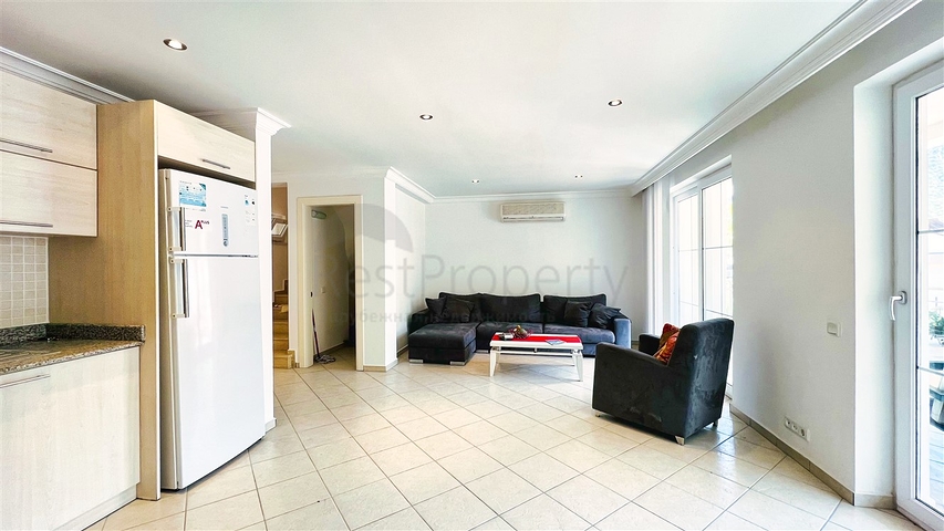 Квартира планировки 2+1 дуплекс в районе Кемер - Анталия 