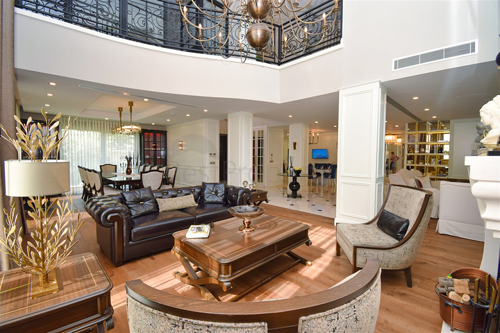 Вилла планировки 6+1 в микрорайоне Алтынкале - Анталия 