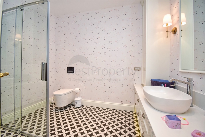 Вилла планировки 6+1 в микрорайоне Алтынкале - Анталия 