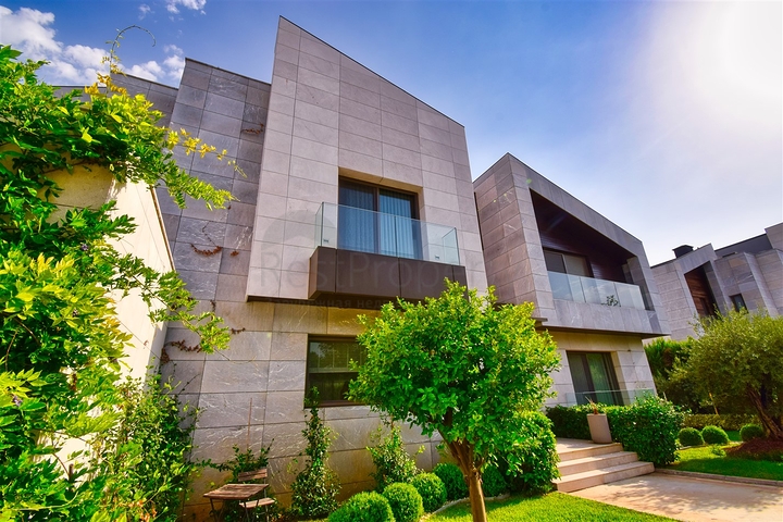 Вилла планировки 6+1 в микрорайоне Алтынкале - Анталия 