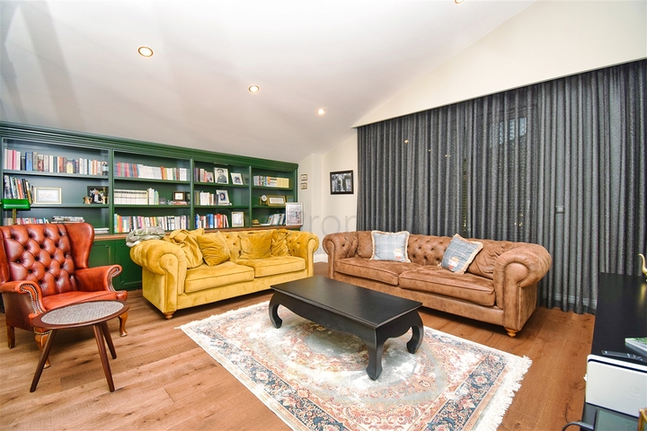 Вилла планировки 6+1 в микрорайоне Алтынкале - Анталия 