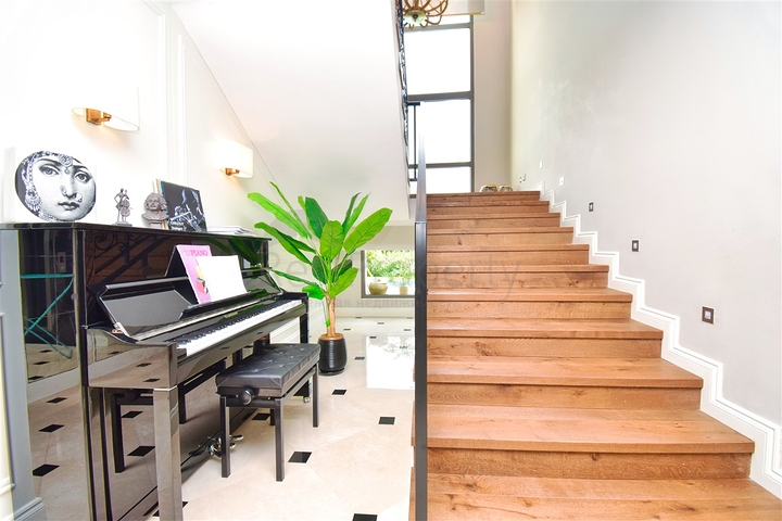 Вилла планировки 6+1 в микрорайоне Алтынкале - Анталия 