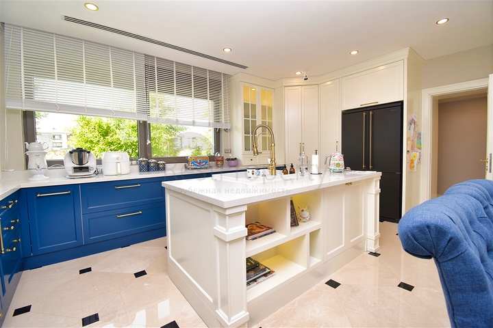 Вилла планировки 6+1 в микрорайоне Алтынкале - Анталия 