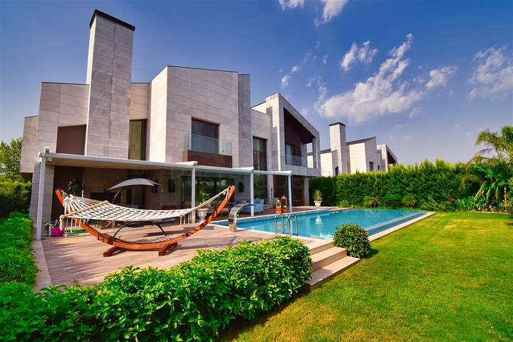 Вилла планировки 6+1 в микрорайоне Алтынкале - Анталия 