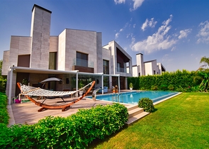 Вилла планировки 6+1 в микрорайоне Алтынкале - Анталия 