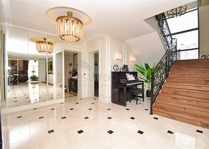 Вилла планировки 6+1 в микрорайоне Алтынкале - Анталия 