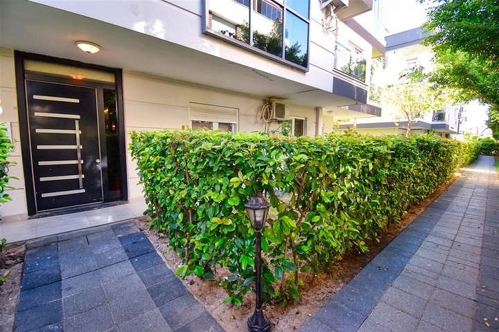 Квартира планировки 1+1 в микрорайоне Эрменек - Анталия 