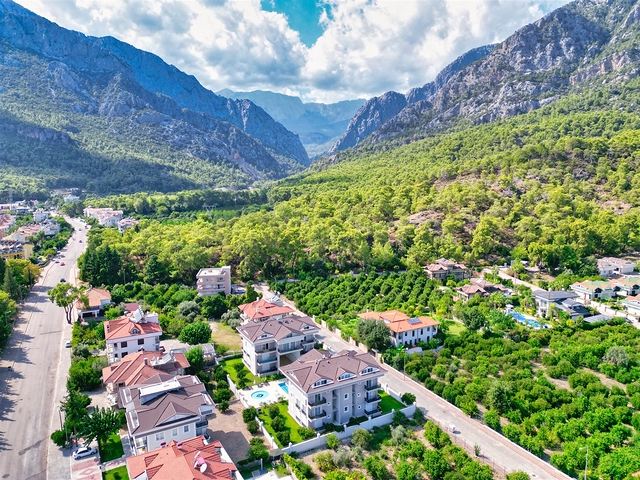 Квартира планировки 2+1 в районе Кемер - Анталия 