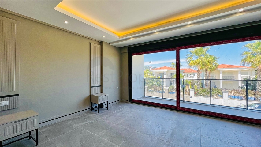 Великолепная вилла планировки 4+1 в районе Кемер - Анталия 