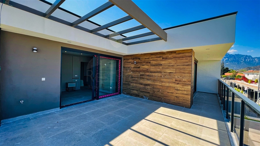 Великолепная вилла планировки 4+1 в районе Кемер - Анталия 