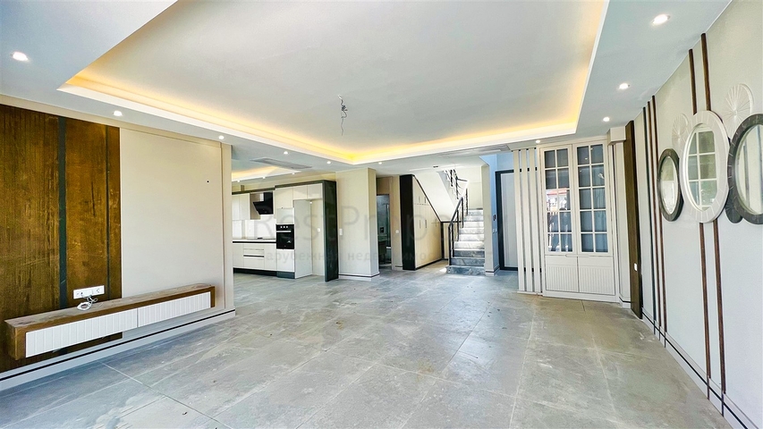 Великолепная вилла планировки 4+1 в районе Кемер - Анталия 