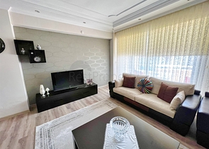 Квартира планировки 3+1 в центре города Анталия 