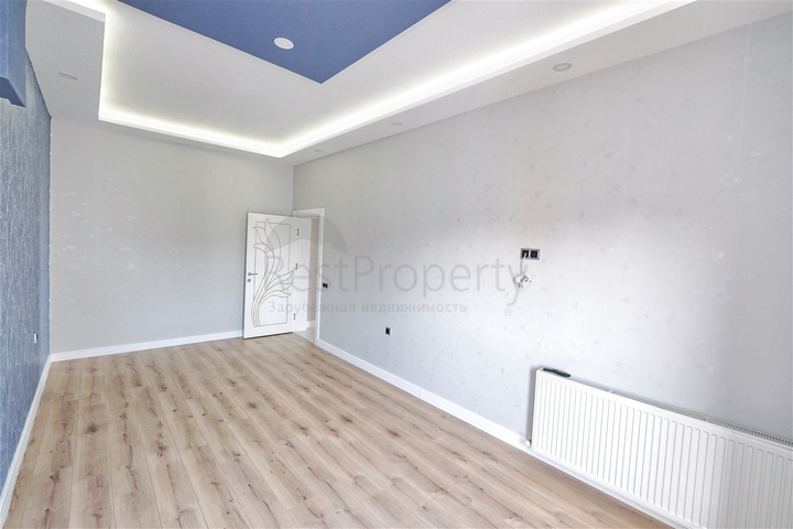 Квартира планировки 4+1 дуплекс в центре города Анталия 