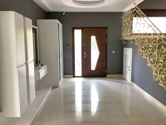 Вилла планировки 4+1 в районе Кемер - Анталия 