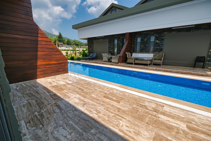 Таунхаус  планировки 3+1 в районе Кемер - Анталия   Таунхаус  планировки 3+1 в районе Кемер - Анталия