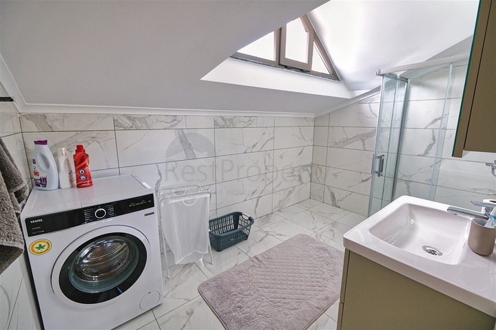 Таунхаус  планировки 3+1 в районе Кемер - Анталия   Таунхаус  планировки 3+1 в районе Кемер - Анталия