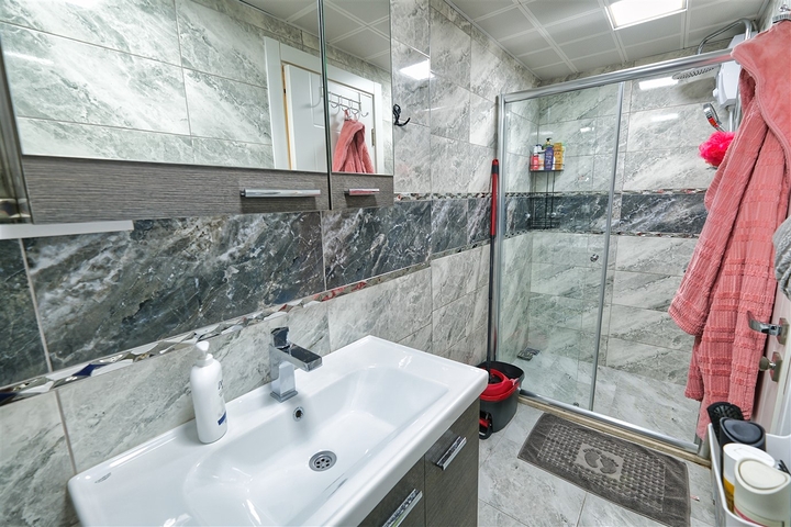 Квартира планировки 2+1 в микрорайоне Эрменек - Анталия 