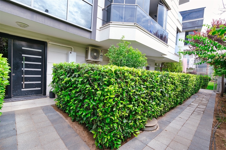 Квартира планировки 2+1 в микрорайоне Эрменек - Анталия 