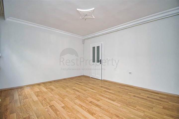 Квартира планировки 2+1 в микрорайоне Алтынкум - Анталия 