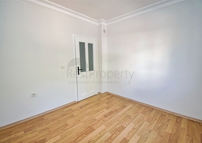 Квартира планировки 2+1 в микрорайоне Алтынкум - Анталия 