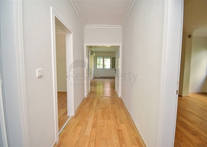 Квартира планировки 2+1 в микрорайоне Алтынкум - Анталия 