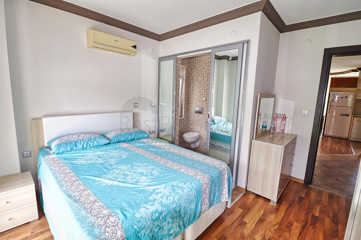 Квартира планировки 3+2 дуплекс в районе Кемер - Анталия 