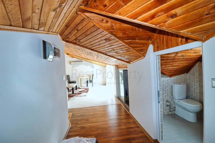 Квартира планировки 3+2 дуплекс в районе Кемер - Анталия 