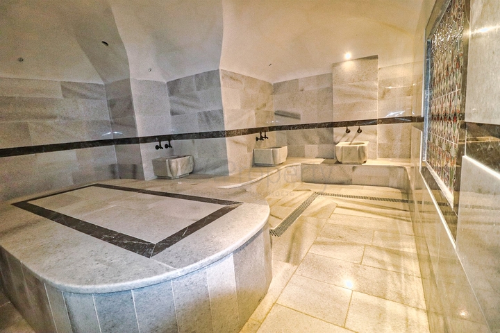 Квартира планировки 3+2 дуплекс в районе Кемер - Анталия 