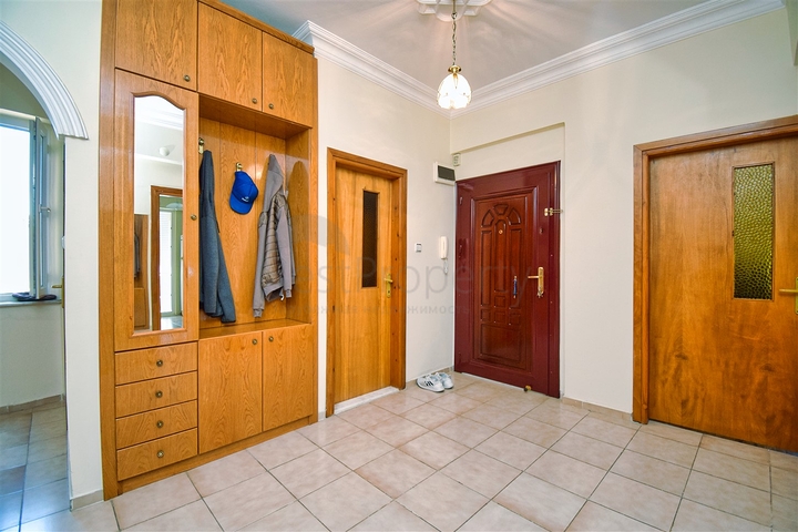 Квартира планировки 3+1 в микрорайоне Фенер - Анталия 