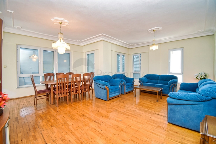 Квартира планировки 3+1 в микрорайоне Фенер - Анталия 