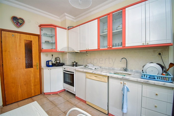 Квартира планировки 3+1 в микрорайоне Фенер - Анталия 