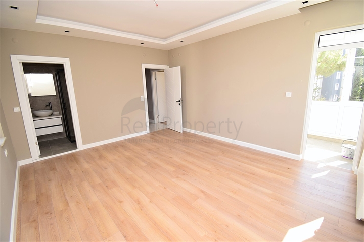 Квартира планировки 3+1 в микрорайоне Гюрсу - Анталия 