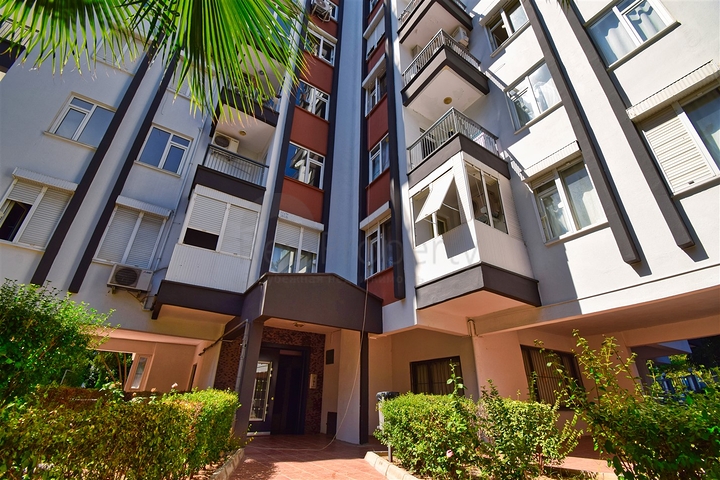 Квартира планировки 3+1 в микрорайоне Гюрсу - Анталия 